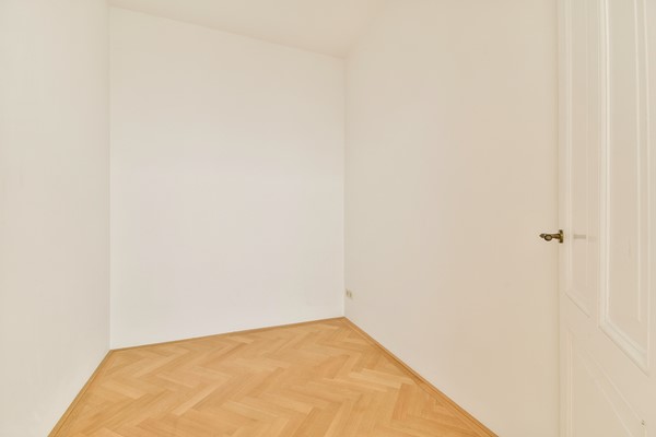 Medium property photo - Jacob Obrechtstraat 1-2, 1071 KC Amsterdam